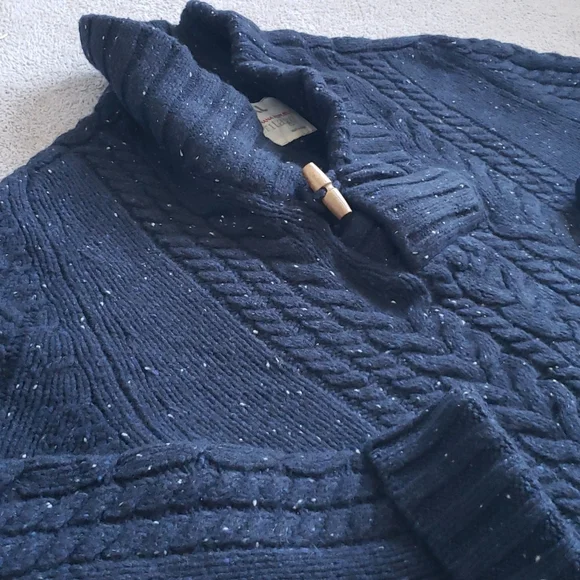 Banana Republic men's sweater